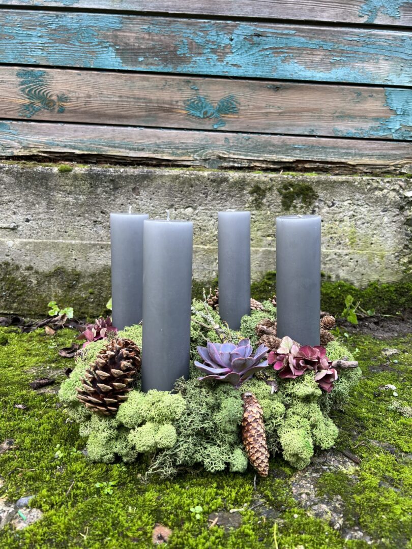 Adventskrans Mørkegrå stor 2022 - Happyflower-dk