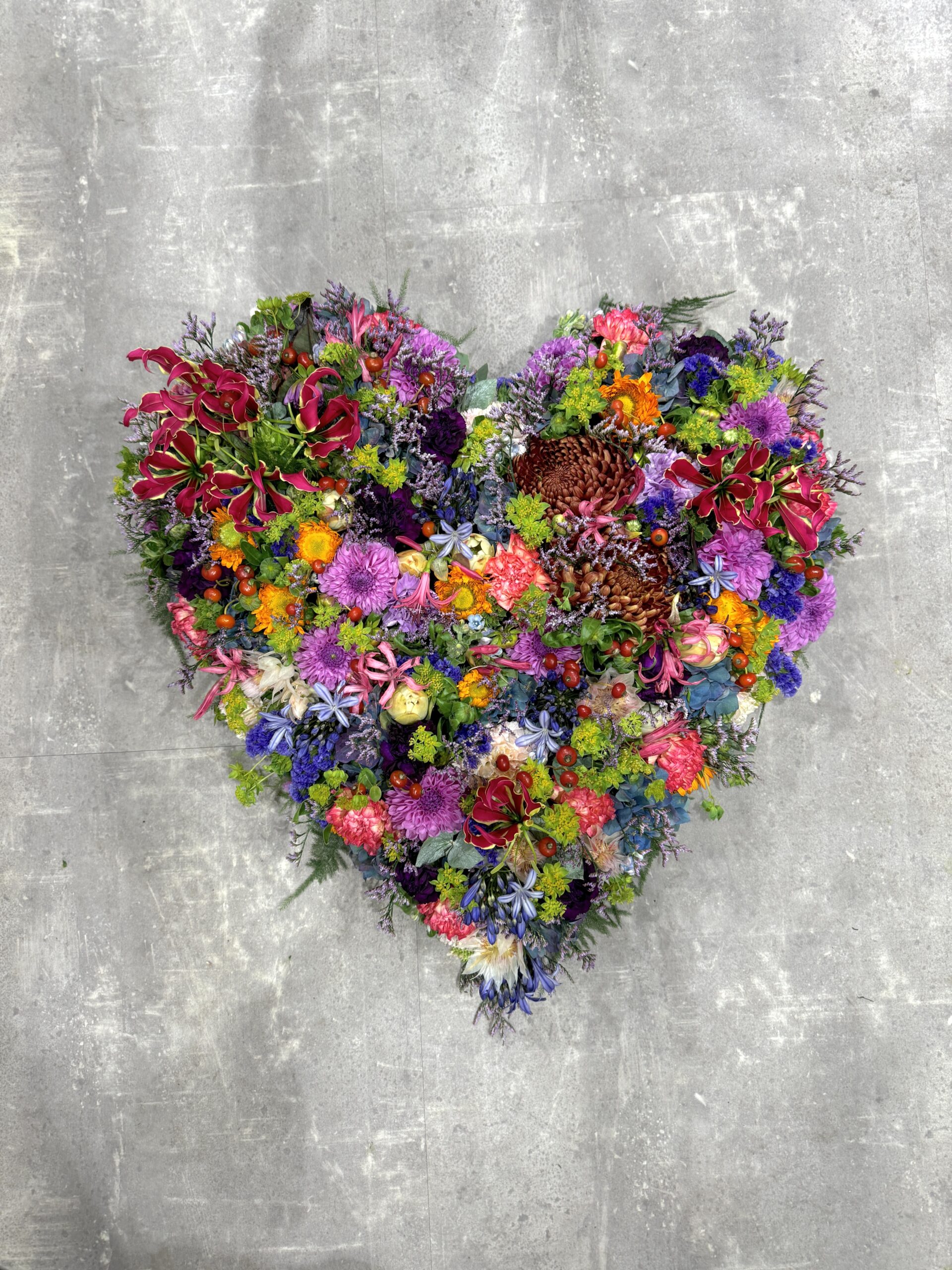 Hjerte - Blomster til begravelse - Happyflower-dk