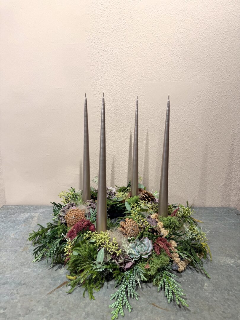 Adventskrans Champagne stagelys - Ester & Erik - Happyflower-dk